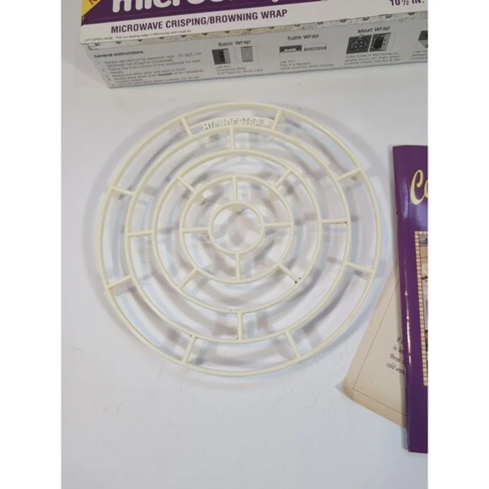 Microcrisp Kit‎ ~ 2 Microwave Crisping  Browning Wrap With Tray Cookbook Manual